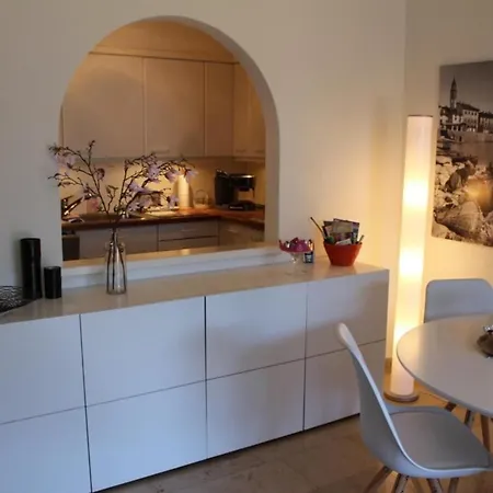Apartment Residenza Mulin Mit Pool-beste Lage Ascona
